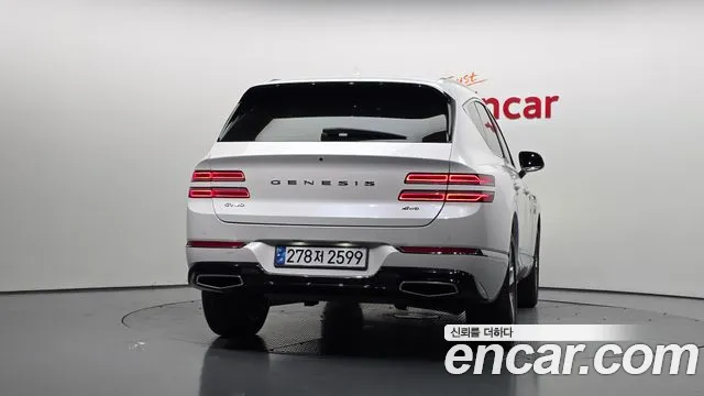 Genesis GV80 — Фото автомобиля 4