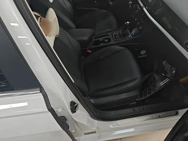 Volkswagen Lavida 2022 280TSI DSG Comfort Edition — Фото автомобиля 24