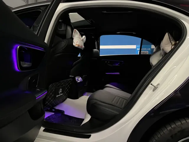 Mercedes-Benz C-Class — Фото автомобиля 13