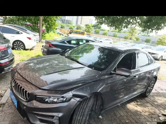 Фотография автомобиля — Geely Xingrui
