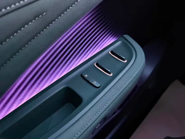 Nissan N7 — Фото автомобиля 28