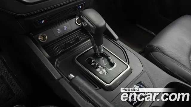 KG_Mobility_Ssangyong Rexton Новый Rexton Sport Дизель 2.2 4WD — Фото автомобиля 8