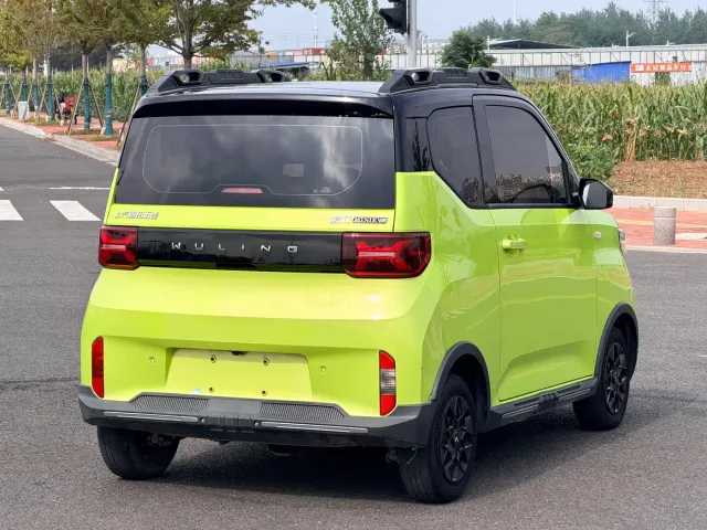 Wuling Hongguang Mini EV — Фото автомобиля 7