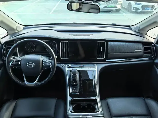 GAC Trumpchi M8 — Фото автомобиля 5