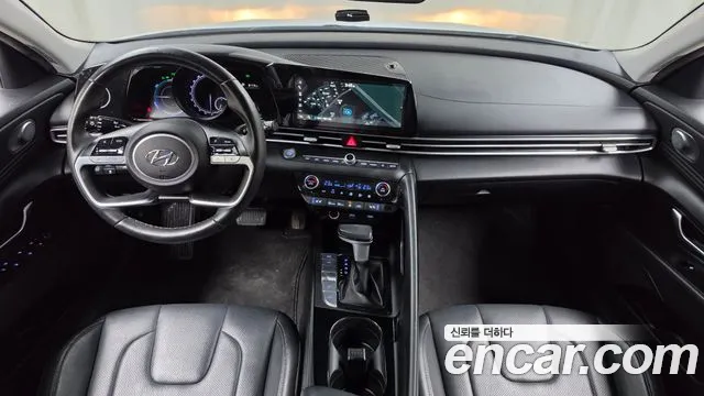 Hyundai Avante CN7 — Фото автомобиля 10