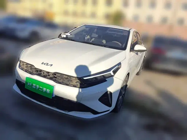 Фотография автомобиля — Kia K3