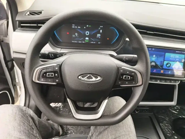 Chery Arrizo e — Фото автомобиля 10