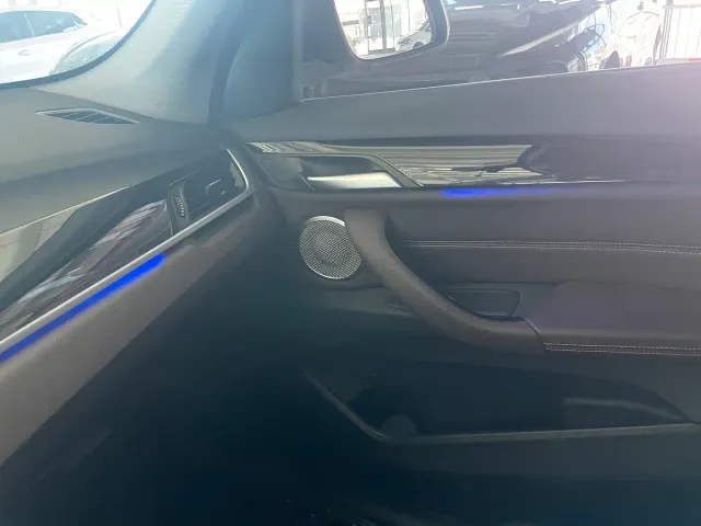 BMW X1 — Фото автомобиля 14