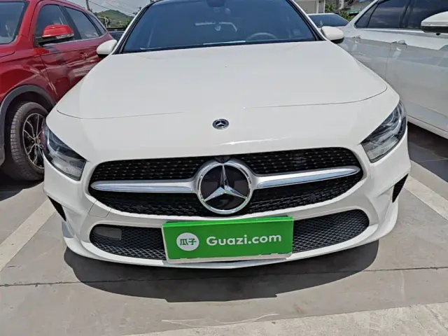 Mercedes-Benz A-Class — Фото автомобиля 2