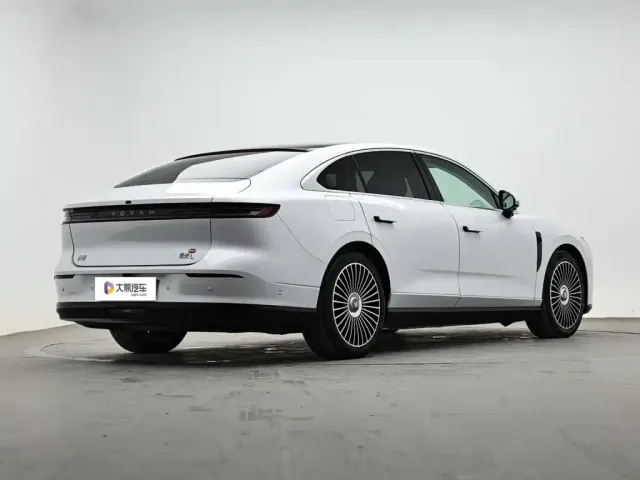 Voyah Auto VOYAH Zhuiguang L 2025 Model Chase Light L — Фото автомобиля 3