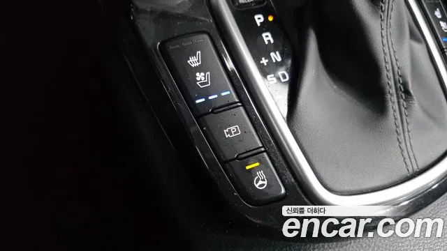Kia Seltos New — Фото автомобиля 21