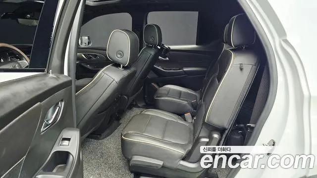 Chevrolet Traverse — Фото автомобиля 16