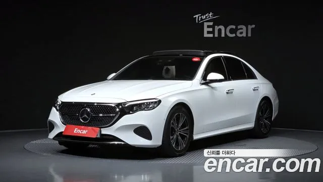 Фотография автомобиля — Mercedes-Benz E-Class