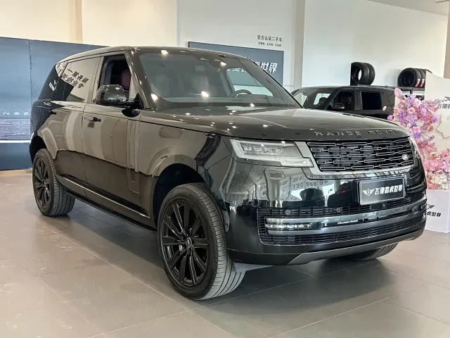 Land Rover Range Rover — Фото автомобиля 3