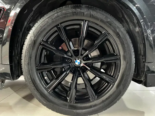 BMW X5 — Фото автомобиля 21