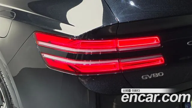 Genesis GV80 — Фото автомобиля 8