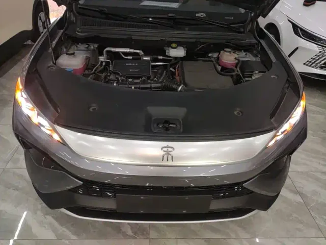 BYD Song Pro — Фото автомобиля 19