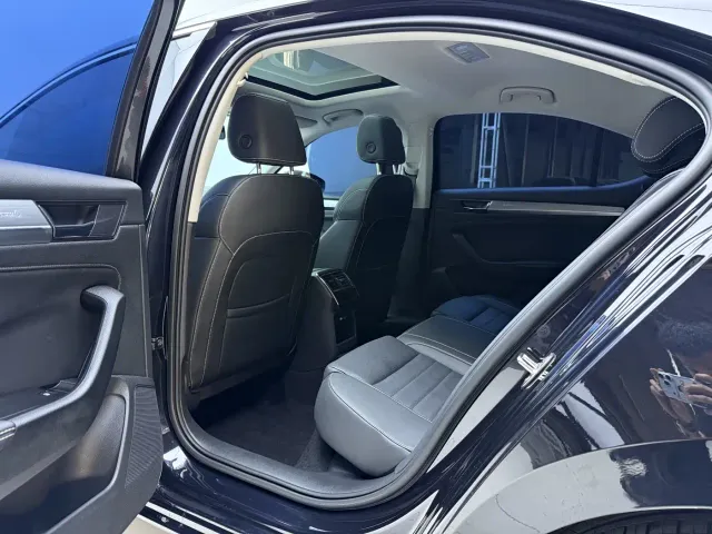 Skoda Superb — Фото автомобиля 21