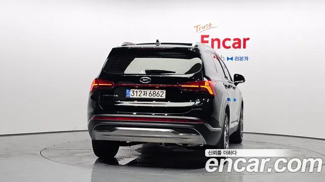 Hyundai Santafe Новый Santa Fe Бензин 2.5T 2WD — Фото автомобиля 4