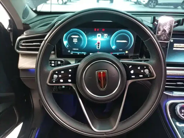 Hongqi H9 — Фото автомобиля 10