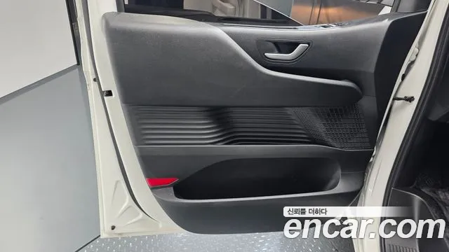 Hyundai Staria Staria L3.5 Карго 5 мест — Фото автомобиля 21