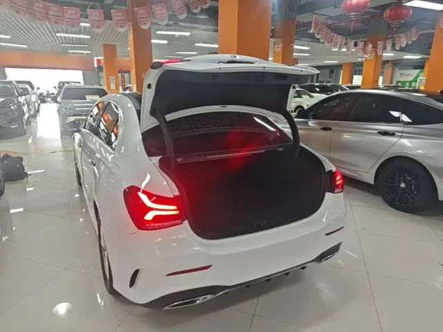 Mercedes-Benz A-Class — Фото автомобиля 18