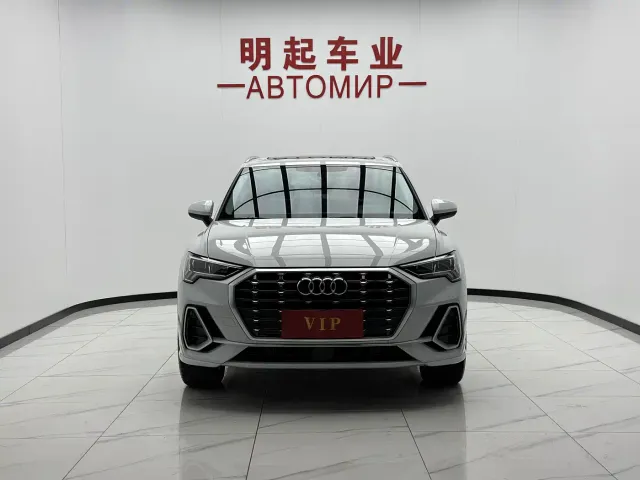 Audi Q3 — Фото автомобиля 3