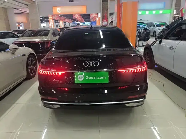 Audi A6L — Фото автомобиля 5