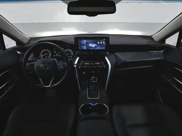 Toyota Harrier — Фото автомобиля 5
