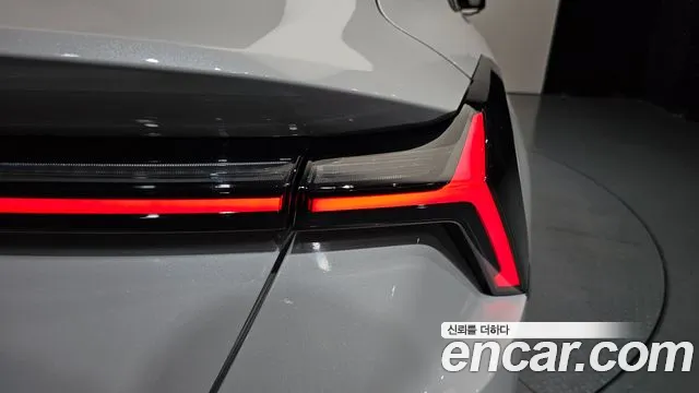 Kia K8 The New K8 2.5 Бензин 2WD — Фото автомобиля 20