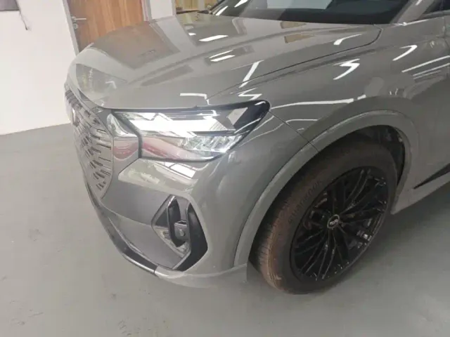 Audi Q4 e-tron — Фото автомобиля 23