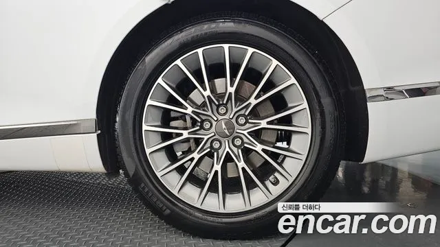 Genesis G80 RG3 — Фото автомобиля 6