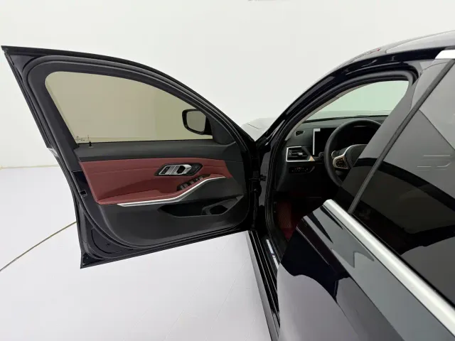 BMW 3 Series — Фото автомобиля 20