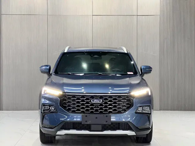 Ford Lingrui — Фото автомобиля 2