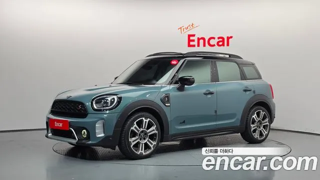 Фотография автомобиля — MINI Countryman