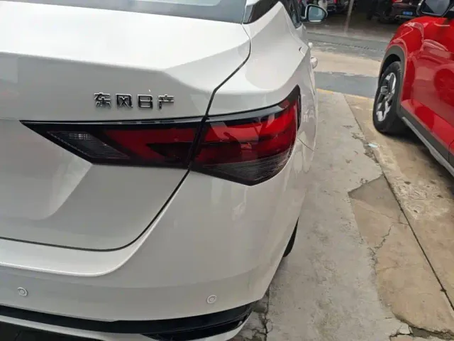Nissan Sylphy — Фото автомобиля 7