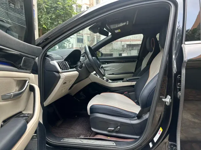 BYD Song PLUS — Фото автомобиля 11