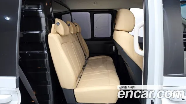 Hyundai Staria — Фото автомобиля 12