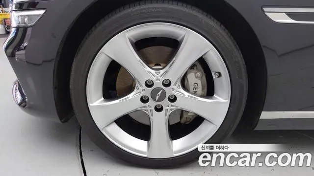 Genesis G80 RG3 — Фото автомобиля 5