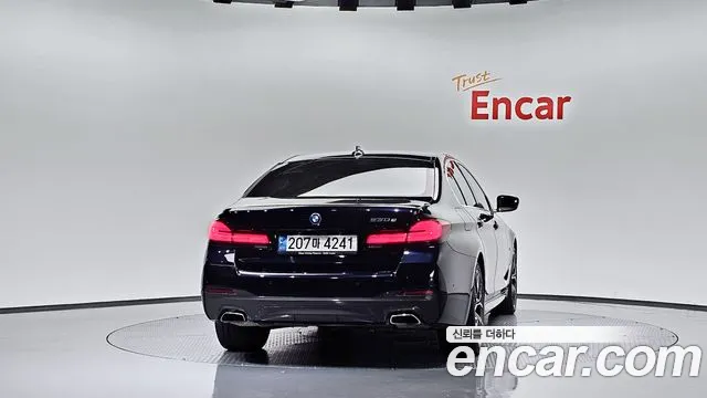 BMW 5-Series 5 серия (G30) — Фото автомобиля 2