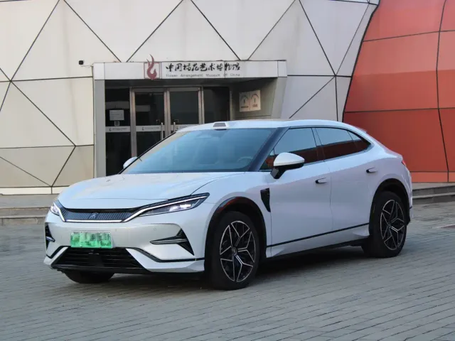 Фотография автомобиля — BYD Song L EV