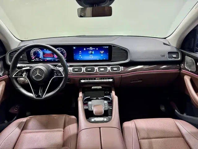 Mercedes-Benz GLE-Class — Фото автомобиля 11