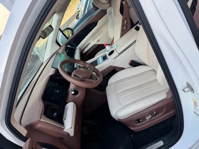 BYD Xia — Фото автомобиля 2