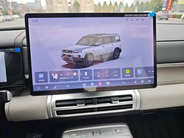 BYD FangChengBao Titanium 7 — Фото автомобиля 16
