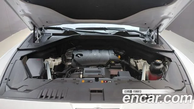 Genesis GV80 — Фото автомобиля 9