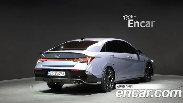 Hyundai Avante CN7 — Фото автомобиля 2