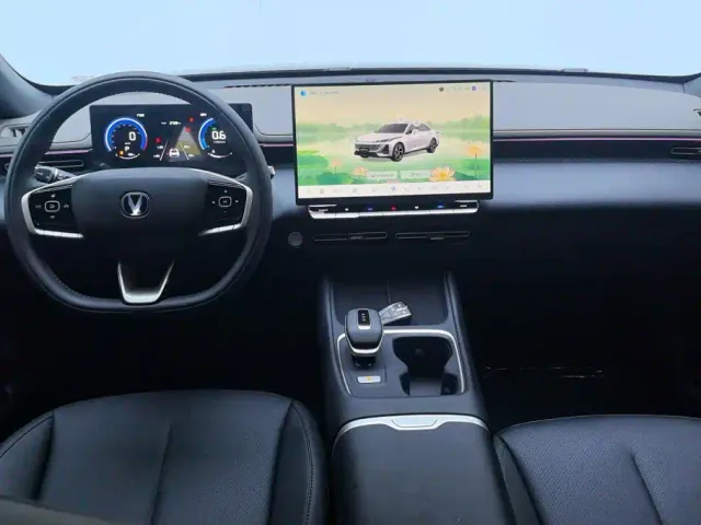 Changan Eado — Фото автомобиля 12