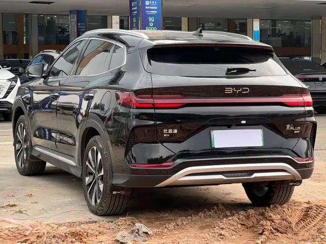 BYD Song PLUS — Фото автомобиля 13