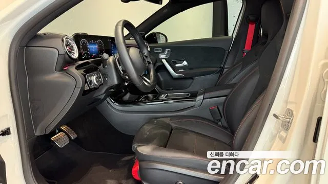 Mercedes-Benz A-Class W177 — Фото автомобиля 19