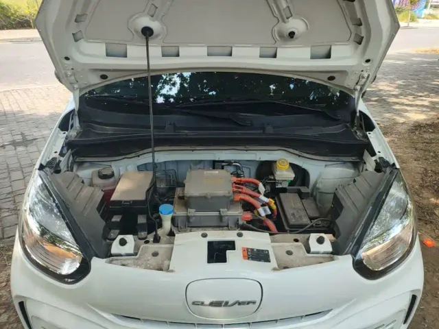 Roewe Clever — Фото автомобиля 19